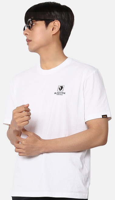 BLACK YAK WORK WEAR 基本款圓領方形標誌透氣短袖T恤, 白色