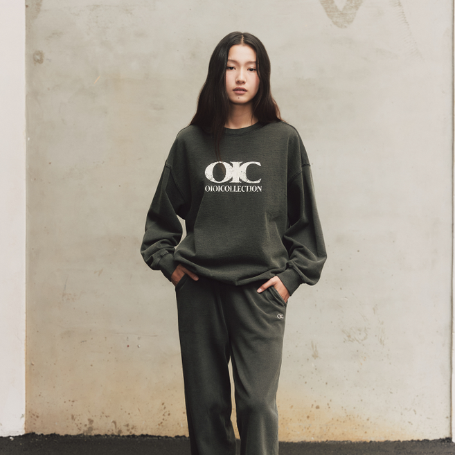 Oioicollection 女款復古丹寧運動風短版棉質大學T