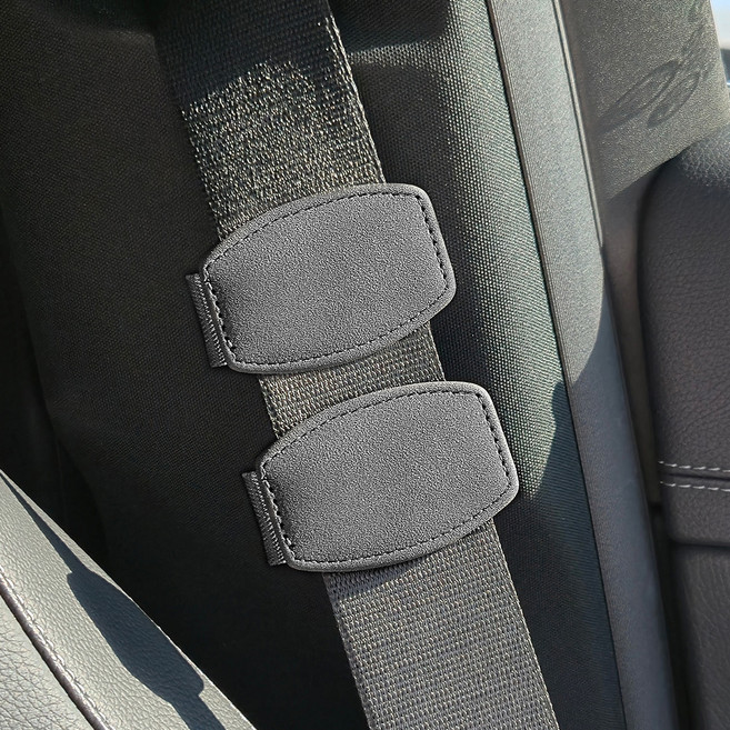 앤티스 스웨이드 안전벨트 스토퍼, 다크그레이, 2개
