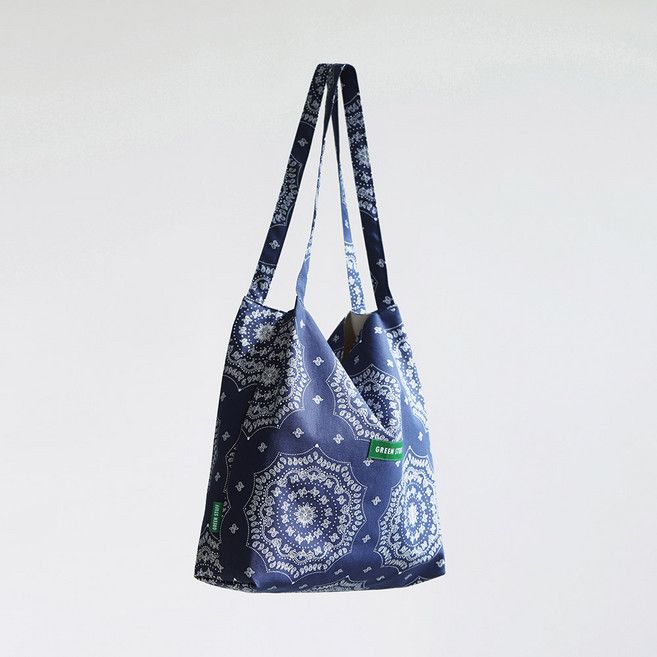 그린스터프 무심한듯 박시한 쇼퍼백 53 페이즐리