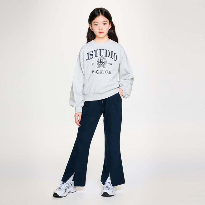 젤리스튜디오 엠블럼 포인트 부츠컷 상하복 세트