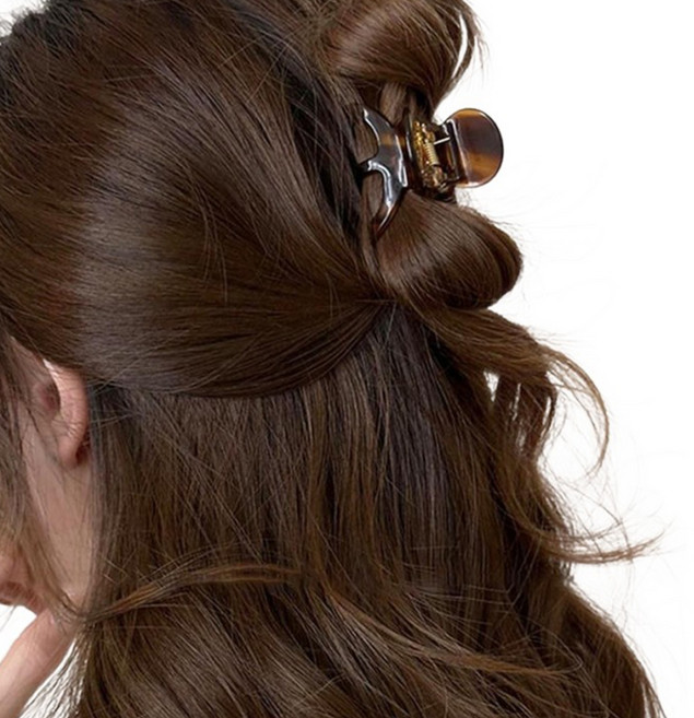 Girlpins 沙質不對稱醋酸纖維半鯊魚夾