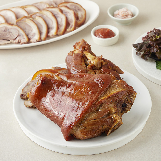 곰곰 메가 왕족발, 1개, 2.4kg