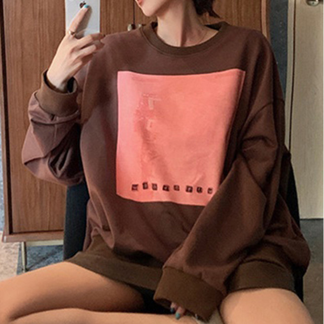 감각적인 스퀘어 배색 임산부 루즈핏 맨투맨