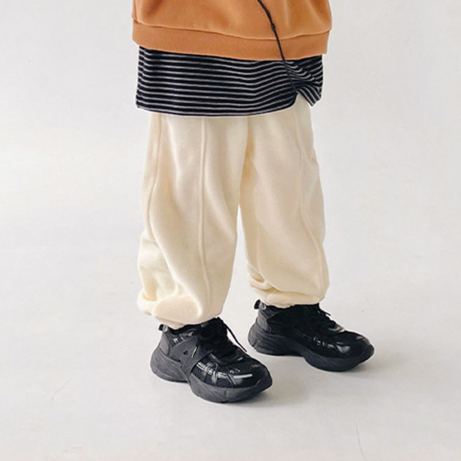 BerryCloset 青少年兒童刷毛蓬鬆束口褲