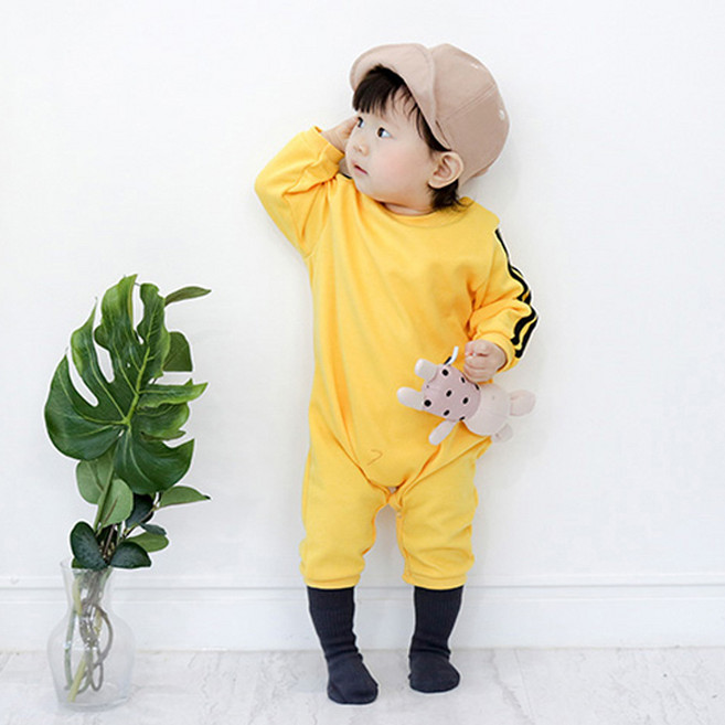 베베나인 이소룡 슈트