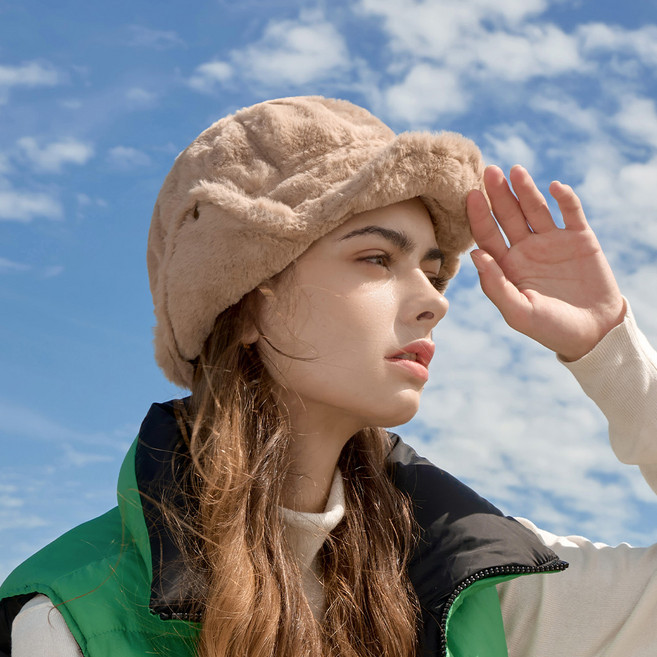 화이트샌즈 공용 퍼 이어머프 캡