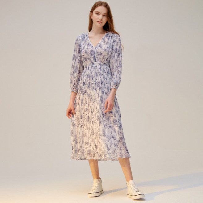 아떼바네사브루노 여성용 네이비 플라워패턴 허리밴딩 드레스 VLDR1B223