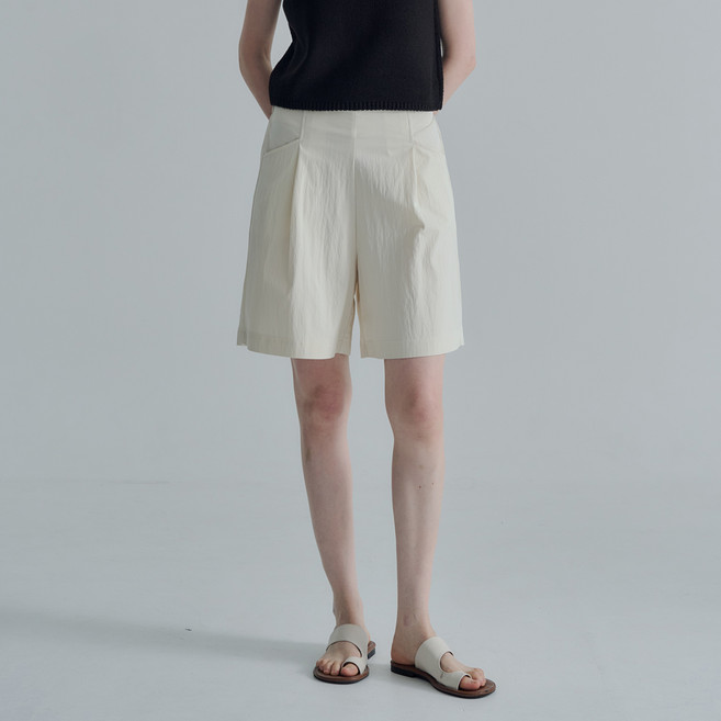 에이비에프지 여성용 나일론 뒷밴딩 원턱 하프 팬츠 AFZ2MP38