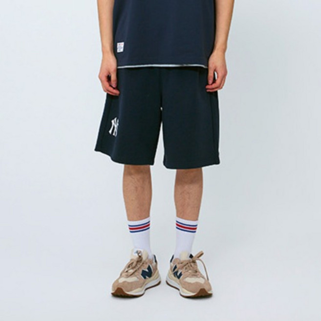 뉴에라 남녀공용 MLB 로고 베이직 쇼츠 뉴욕 양키스 1517078