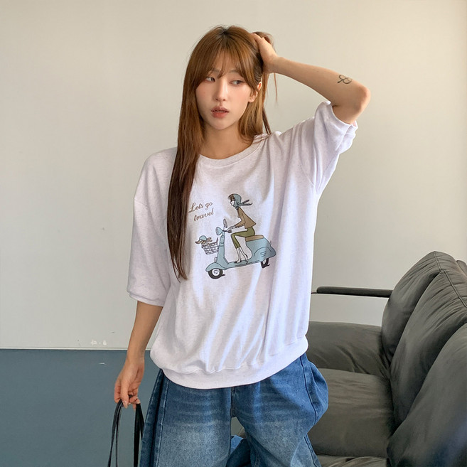 Andaromi 七分袖滑板少女大學T