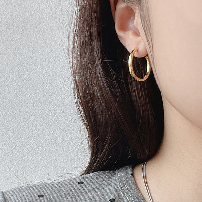 젤루나 여성용 심플 라운드 원터치 링귀걸이 P-265