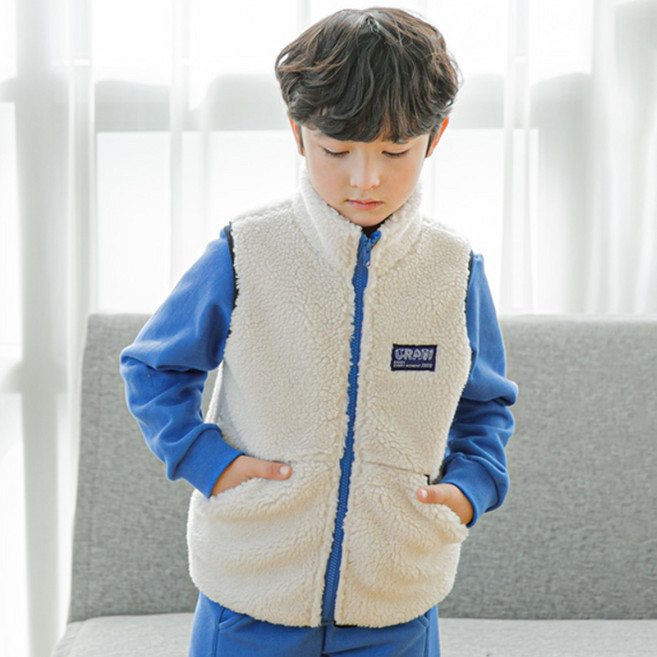 URAVI 孩童高領毛絨背心