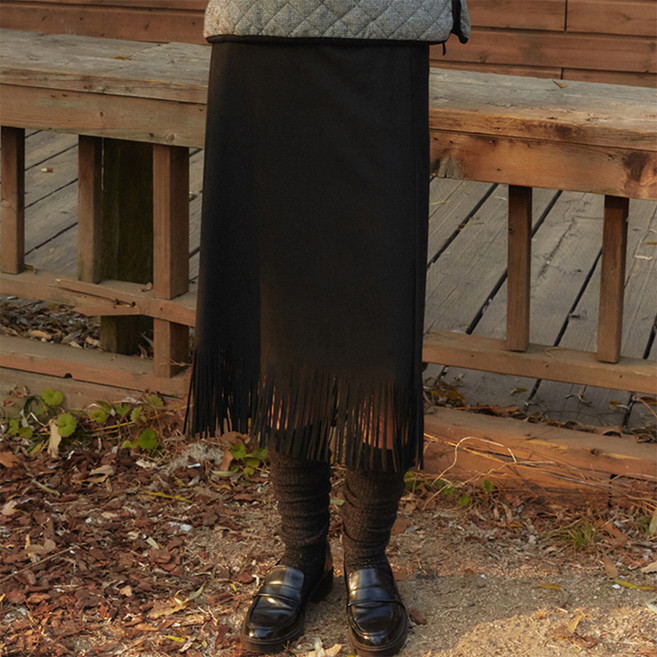 1159스튜디오 A3 SUEDE TASSLE 롱 스커트