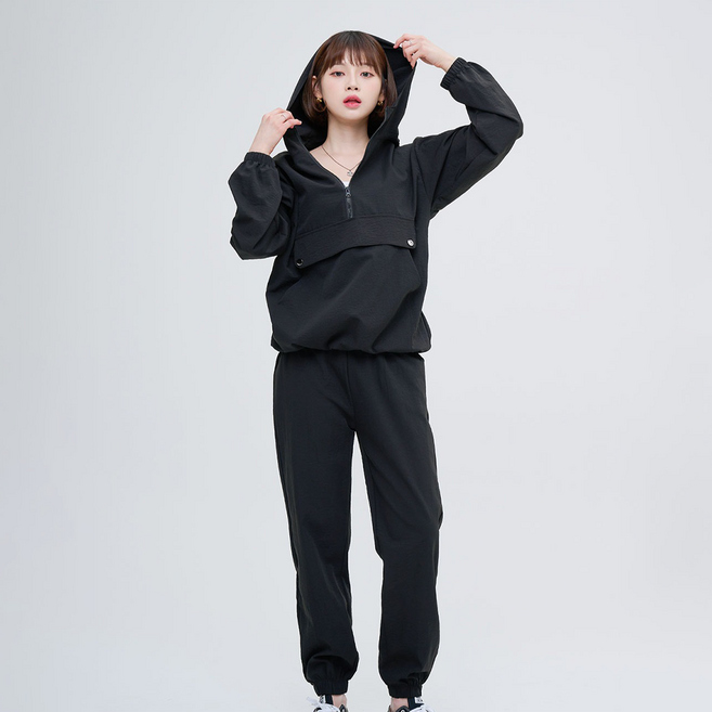 韓國 arua 女款Anorak防風訓練上下套裝 TR253