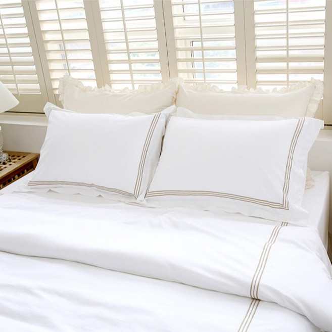 마마즈홈 화이트 80수 호텔 자수 침구 세트, 골드, 이불커버+베개커버 세트