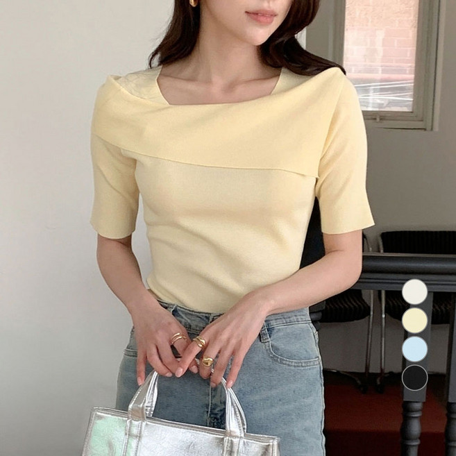 아피나르 여성용 슬림핏 사선 포인트 반팔 니트