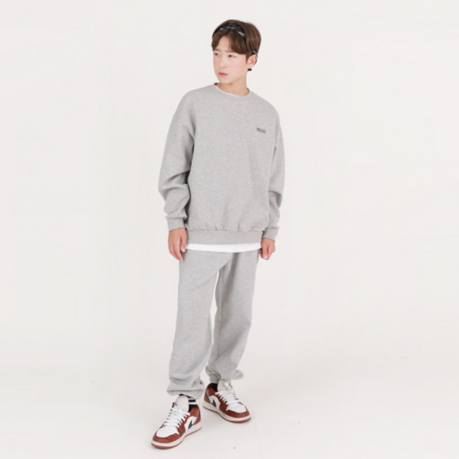 뉴틴즈 뉴틴즈 맨투맨 + 조거팬츠 세트