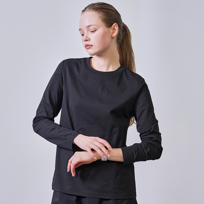 베이직하우스 여성용 통기성 소로나 레귤러핏 라운드 무지 긴팔 티셔츠 LITS0204