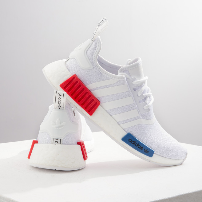 아디다스 NMD R1 운동화