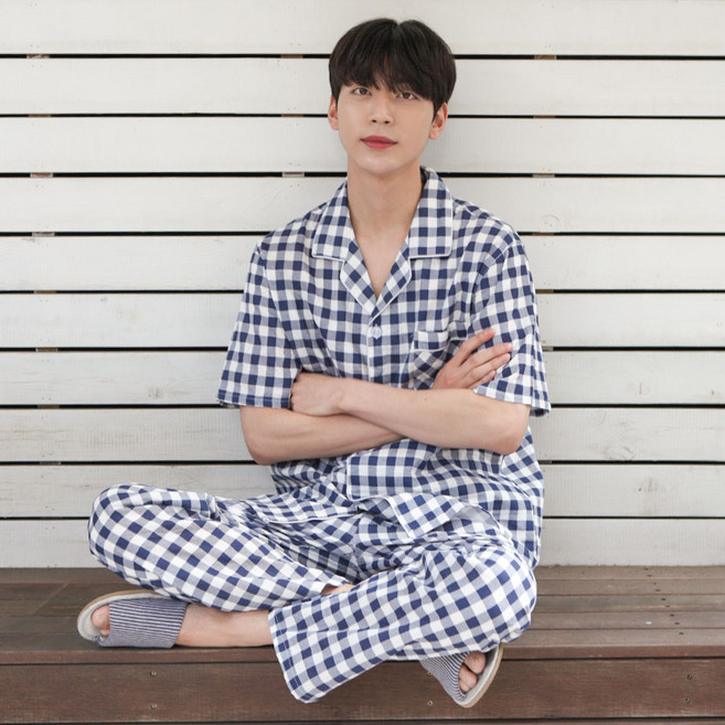 어나더디 남성용 통기성 모노체크 반팔 잠옷 세트