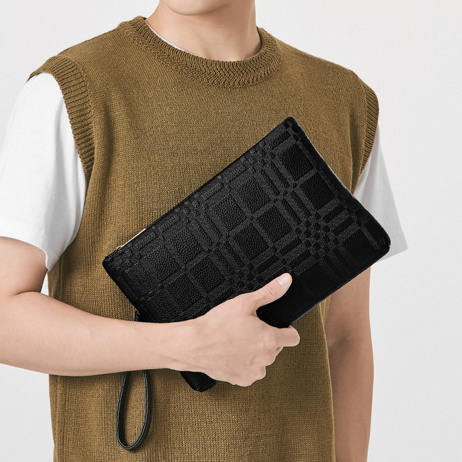 애드에딧 남성용 사각패턴 루티 클러치백