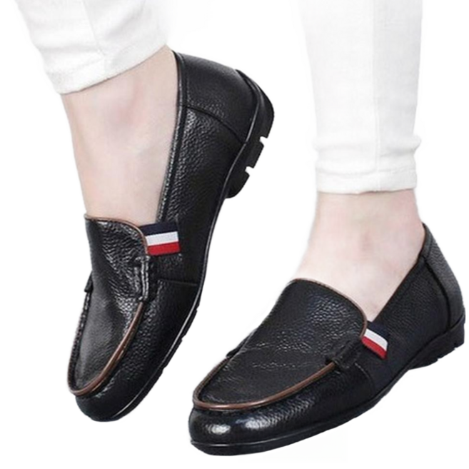 Trisha 女款皮革樂福平底舒適鞋 TMA9217