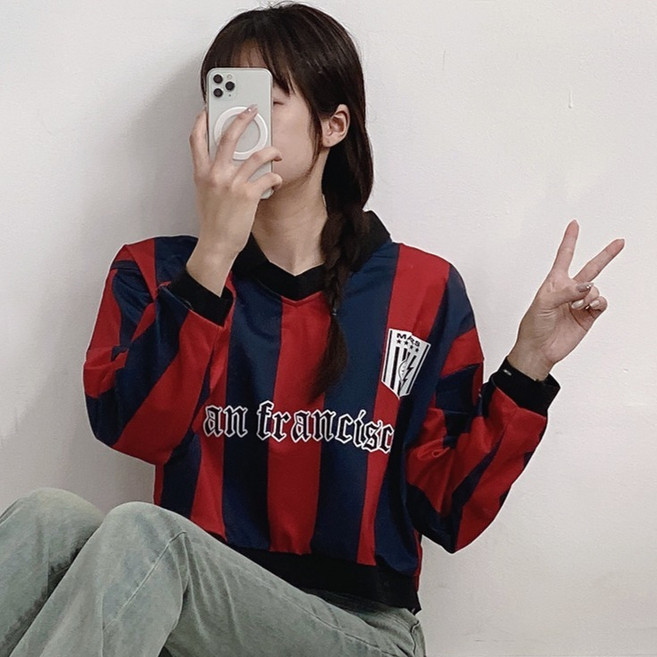 젤루나 여성용 브이넥 스트라이프 블록코어 세미 크롭 스포티 맨투맨 TH-37