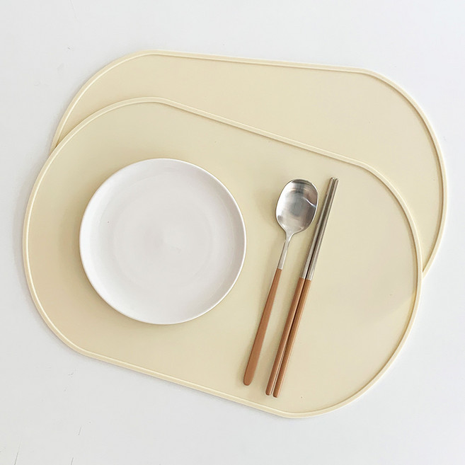 아카시아 실리콘 오벌 테이블 매트, 아이보리, 2개, 29 x 26.5 cm