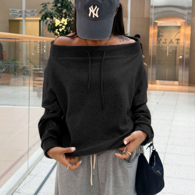 라라온 스트링 오프숄더 긴팔 맨투맨 25TSP3422