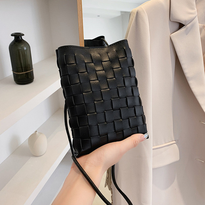 bonnie bottari Weave2 迷你編織斜揹包, 黑色