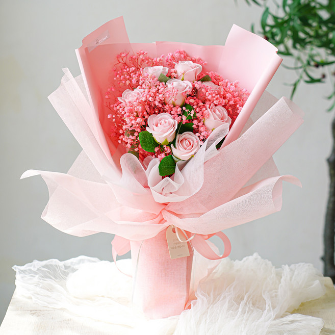 ASPASIA Eclat 玫瑰 8入 + 永生滿天星香皂花束 + 提袋組