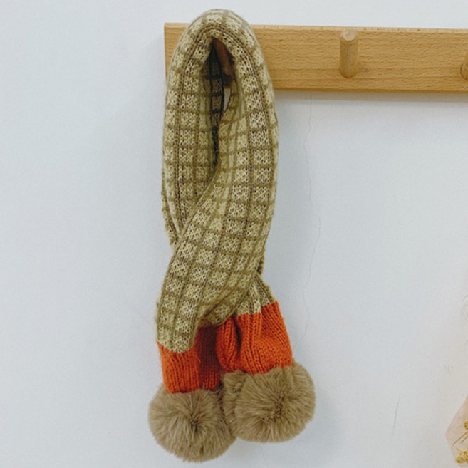 비솔 유아용 폼폼 배색 목도리