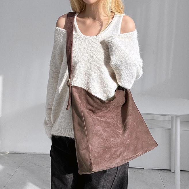 FROM HEAVEN Weymu 皮革肩背斜揹包 S503, 棕色