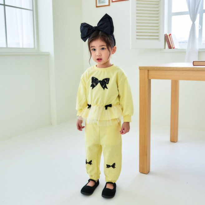 키키모라 여아용 리본 샤 맨투맨