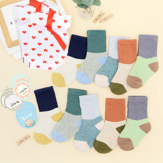 비단길 생일선물 답례품 엘린양말 10켤레 + 구디백 10p + 스티커 3종 x 10p 세트