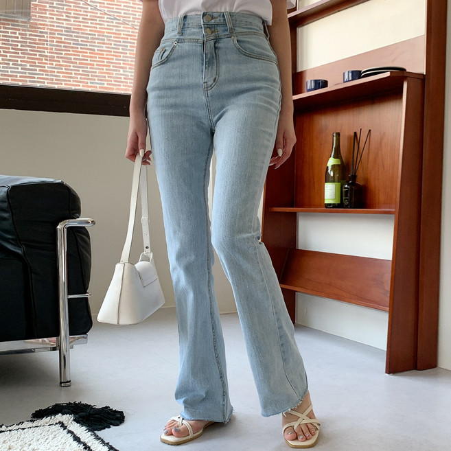 시크블랙 여성용 어우던 투버튼 데님 부츠컷 PT10292K27