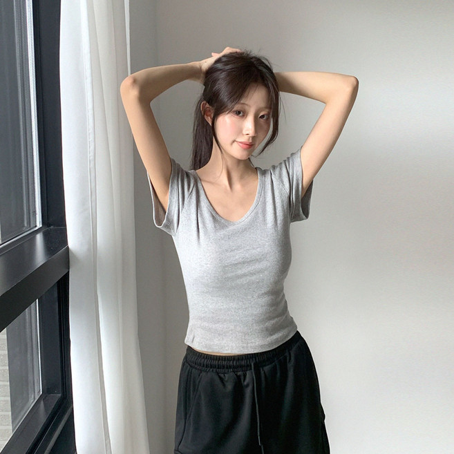 Planday 女款 Irang U領基本款短袖T恤