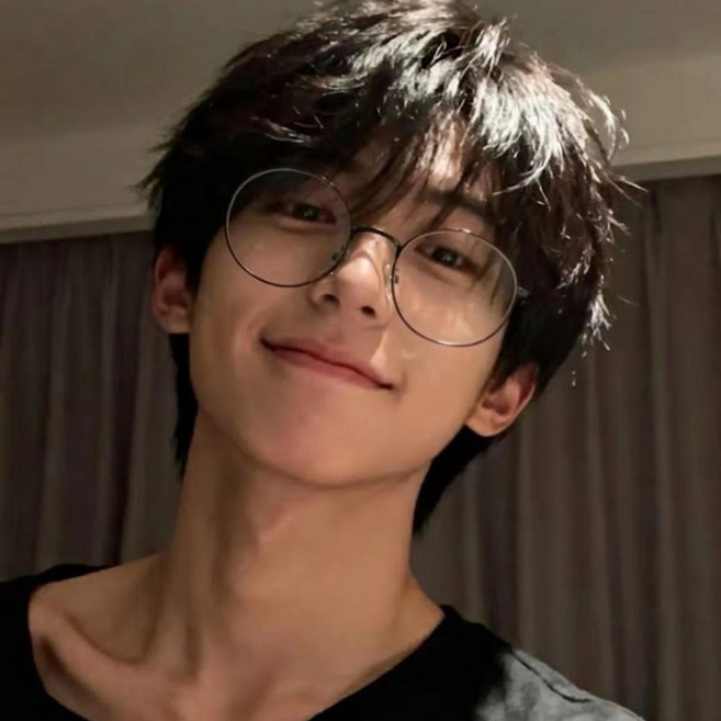 라피던트 국내산 안경사가 만든 블루라이트 차단 안경 Air9