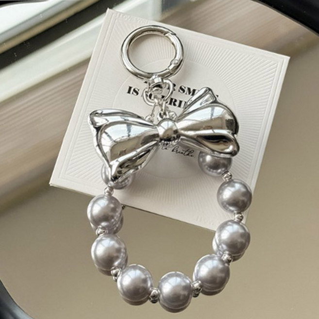 버블리데이 진주펄 리본 가방키링 참장식