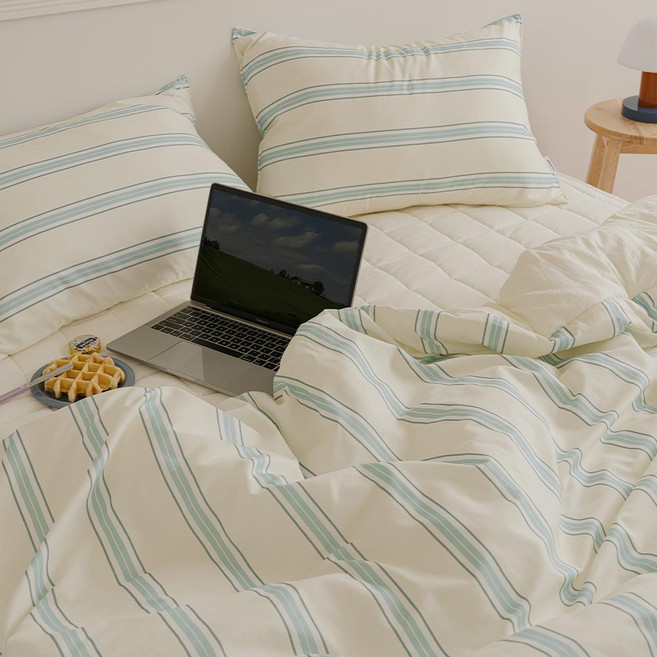 아망떼 소프트데이 워싱 마이크로 무봉제 호텔 스타일 차렵이불 패드세트