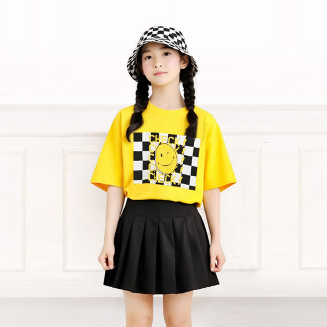 나나주니 라운드넥 윙크 체커 티셔츠 + 하이틴 스커트 세트
