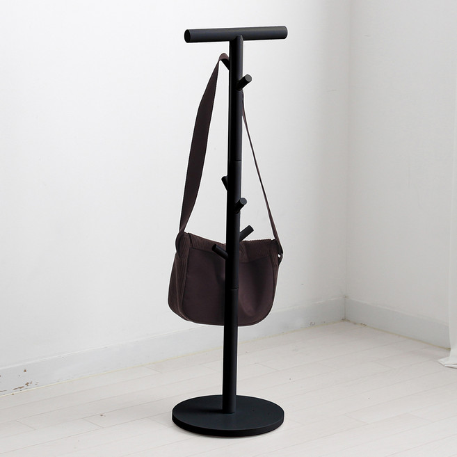 올리빙 원목 스탠드 가방 걸이, 블랙