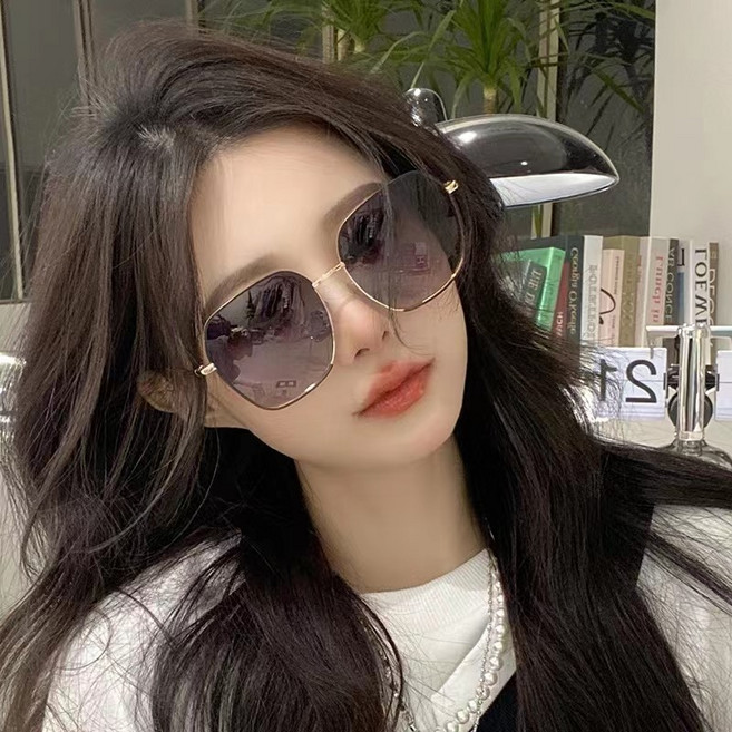 비아워게스트 스트릿 슈팅 선글라스