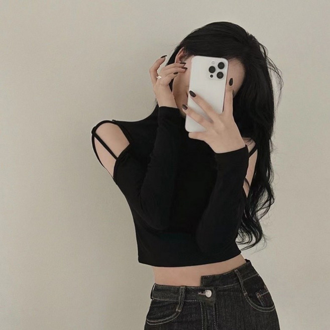 I'M MONG 女款露肩高領修身短版上衣