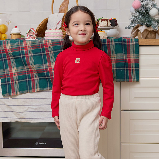 베베쥬 심쿵베어 터틀넥 티셔츠