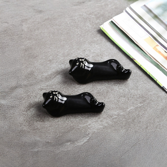 모던앳 게으른 동물친구 도자기 수저 받침, 검정 고양이, 2개