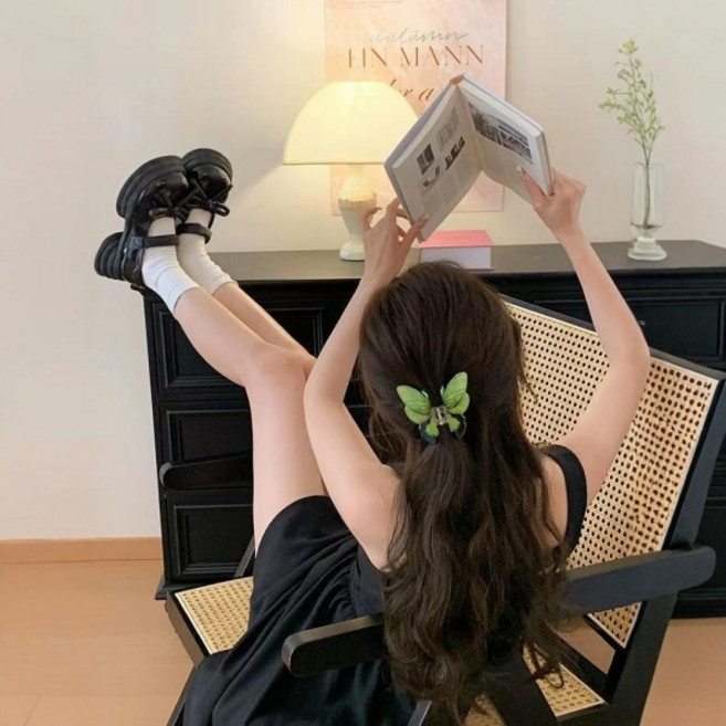 비비뮤아 리얼 나비모양 유니크 집게핀 HR1830