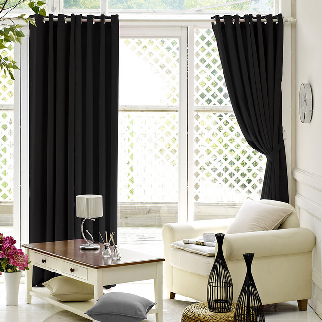 The Zari 免打孔純色遮光窗簾 落地窗型, 黑色