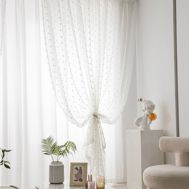 Artyhome 圓點毛球雪紡穿環式窗簾